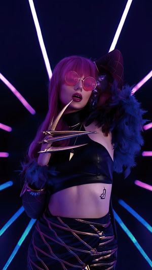 K/DA Kai'Sa from League of Legends Cosplay
