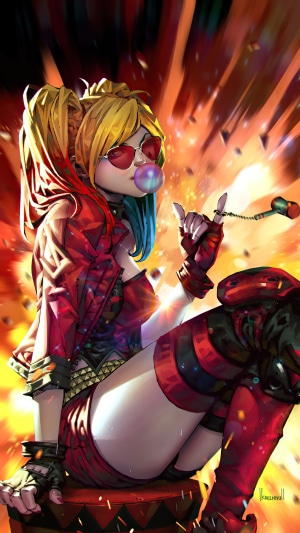 Harley Quinn blowing bubblegum with a hammer