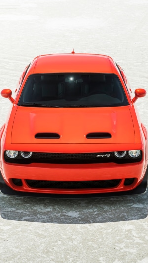 Orange Dodge Challenger SRT Hellcat 4K