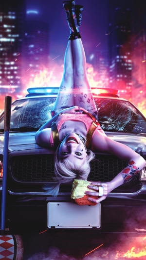 Harley Quinn from Birds of Prey on a police car