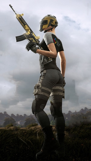 PlayerUnknown's Battlegrounds character with golden rifle