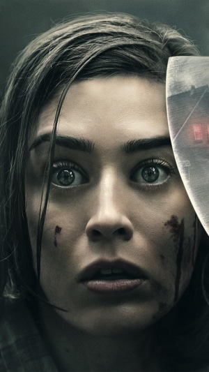 Woman with blood on face from Castle Rock 4K