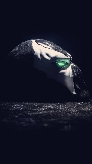 Spawn mask with glowing green eyes 4K