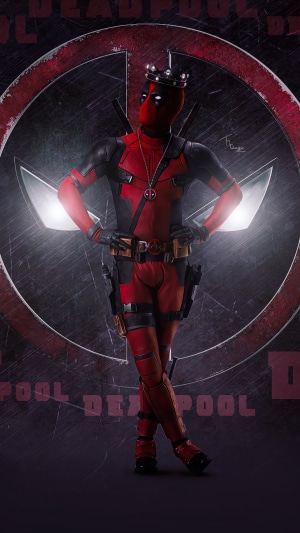 Deadpool wearing a crown