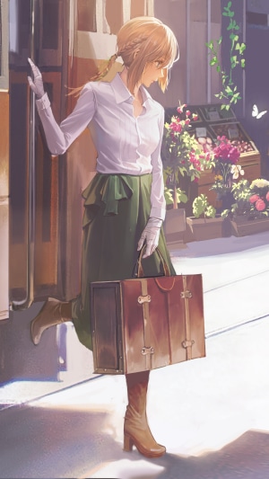 Violet Evergarden with suitcase