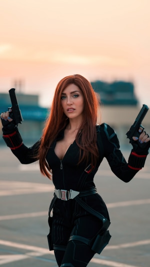 Black Widow cosplay with two pistols