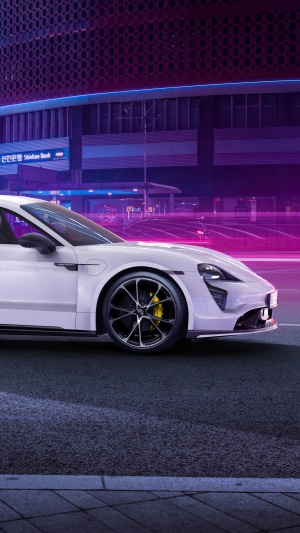 White Porsche Taycan Turbo S 4K