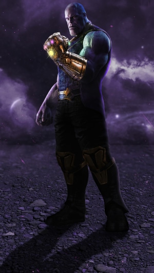 Thanos with the Infinity Gauntlet 4K