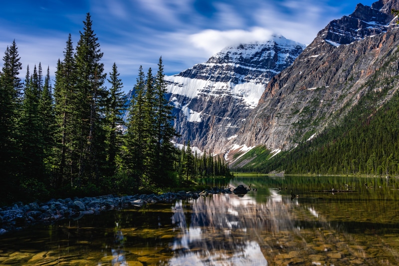 4K Canada Mountains Lake Jasper Park