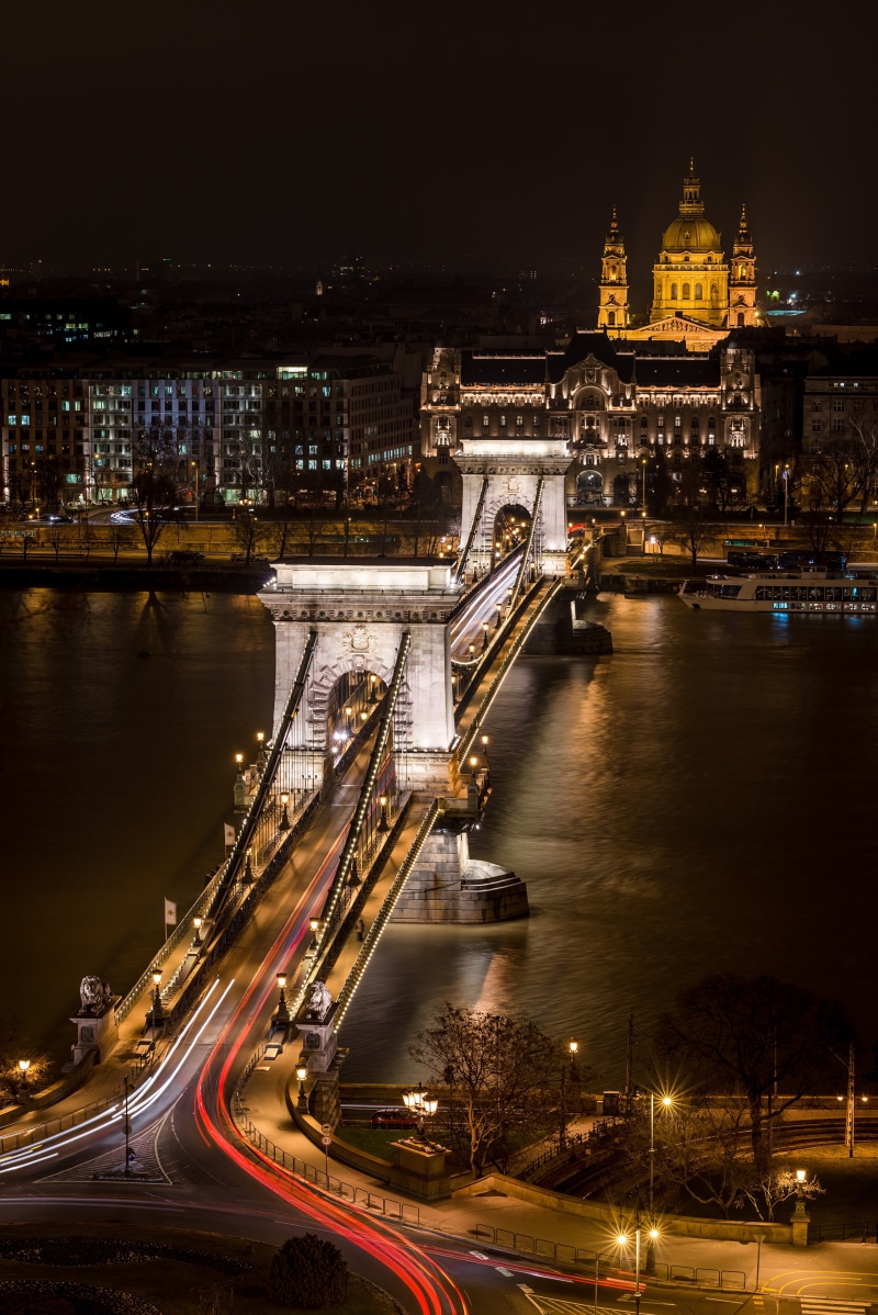 Night view of Chain Bridge and St. Stephen's Basilica in Budapest