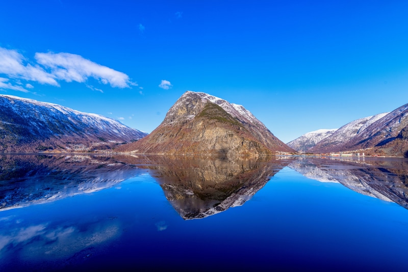 4K Norway Fjord Mountains Reflection