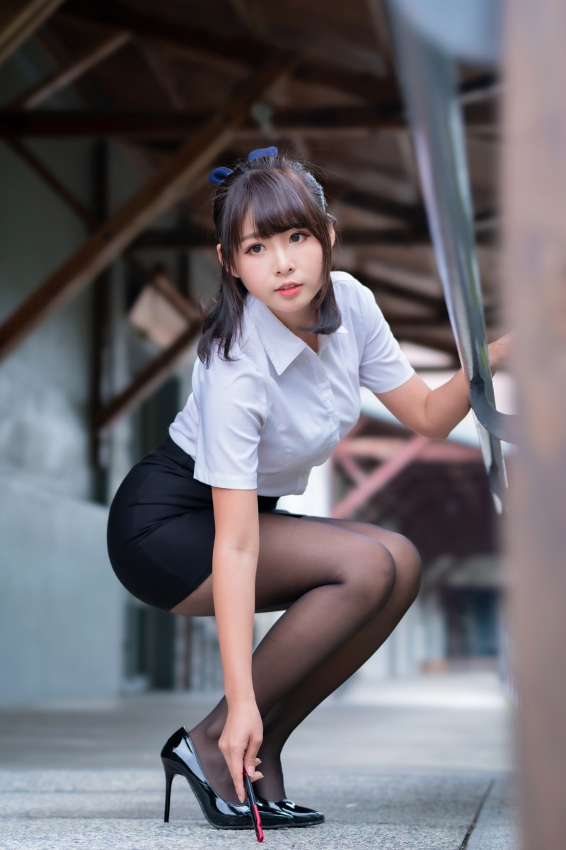 Asian Pose Brunette Girl Skirt Blouse Pantyhose Stilettos Bokeh Beautiful Hd Phone 0995