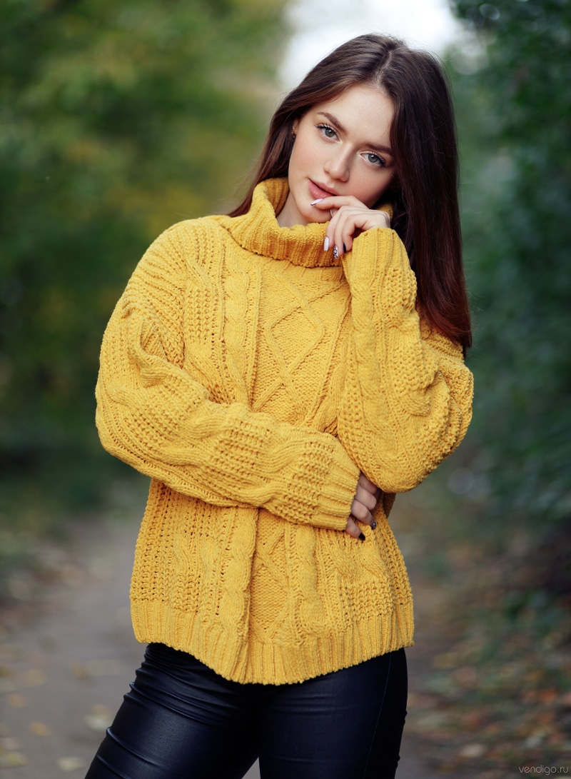 Tanya by Evgeniy Bulatov