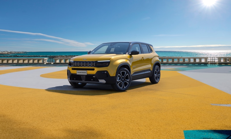 Yellow Jeep Avenger e 1st Edition Crossover