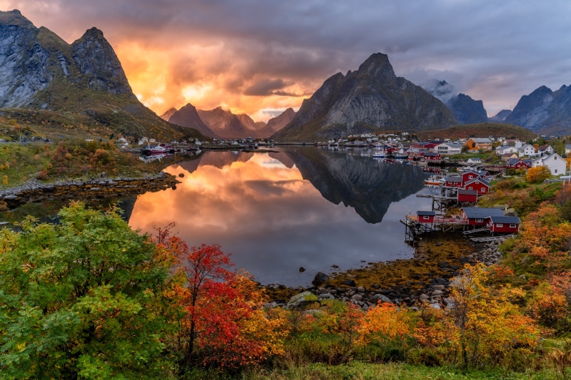 Norway Lofoten Mountains Autumn Scenery 4K