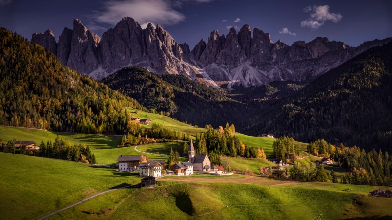 Val di Funes, Italy: Mountains, Alps, Valley, Houses, Church