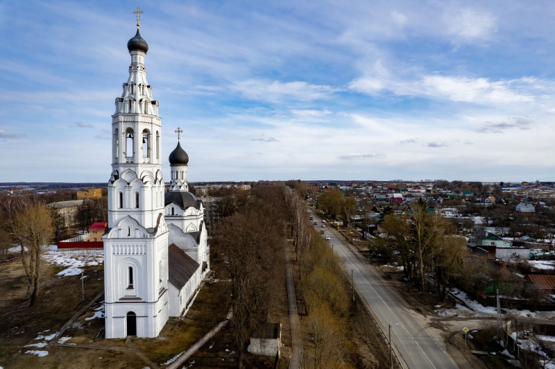 Church and street in Lipitsy, Moscow Oblast, Russia
