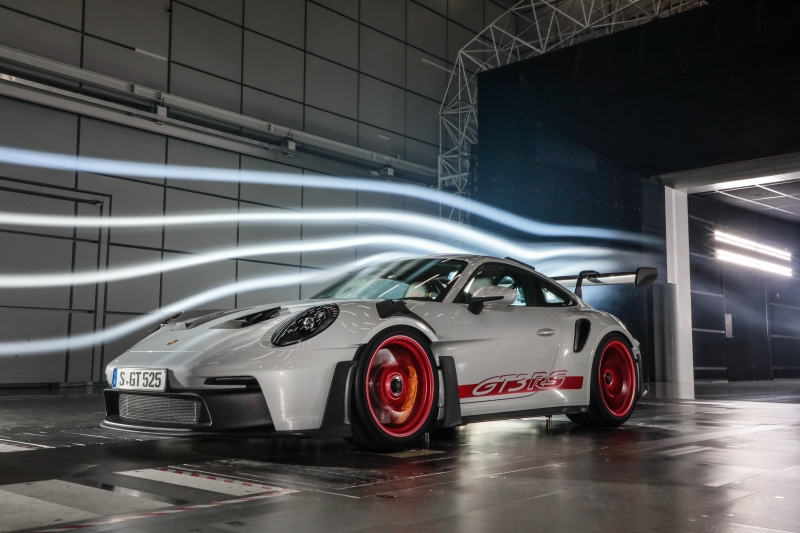 Porsche 911 GT3 RS in wind tunnel