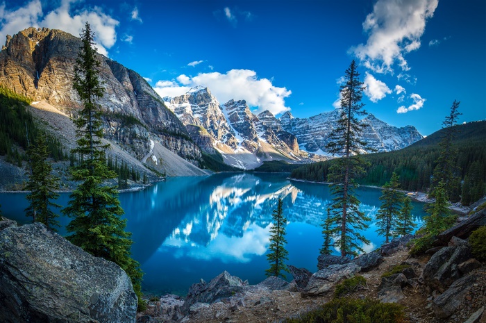 Stunning Moraine Lake in Canada with Mountain Reflections