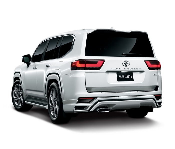 White Toyota Land Cruiser Modellista ZX SUV