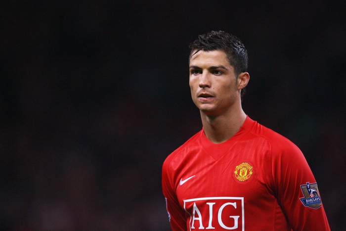 Cristiano Ronaldo in Manchester United red jersey
