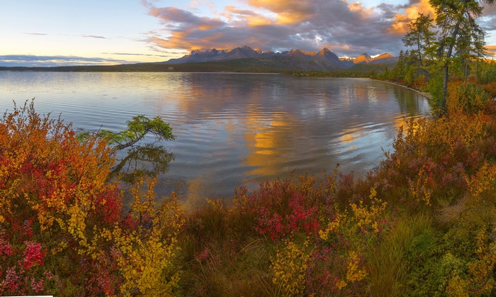 Vibrant Autumn Sunset at Jack London Lake, Russia