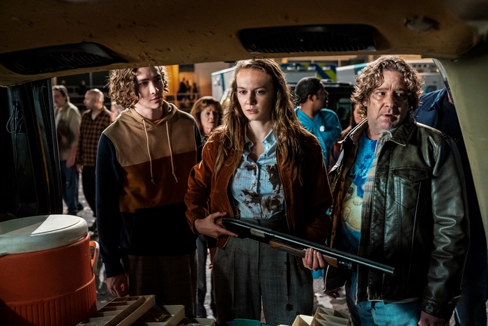 Halloween Kills: Andi Matichak, Robert Longstreet, Dylan Arnold look tense