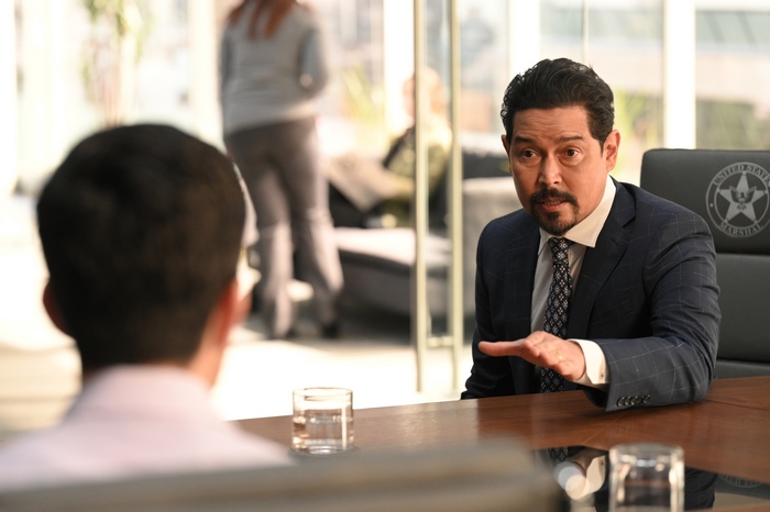 Anthony Ruivivar as U.S. Marshal in Turner and Hooch