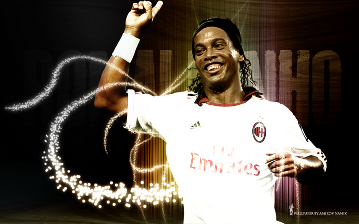 Ronaldinho A.C. Milan jersey with sparkling light effects