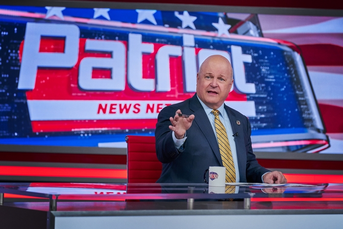 Michael Chiklis in Don't Look Up at Patriot News Network