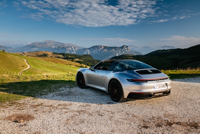 Porsche 911 Targa 4 GTS in scenic mountain landscape