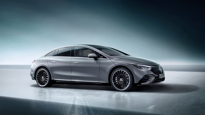 Mercedes-Benz EQE 350 AMG Line Electric Car