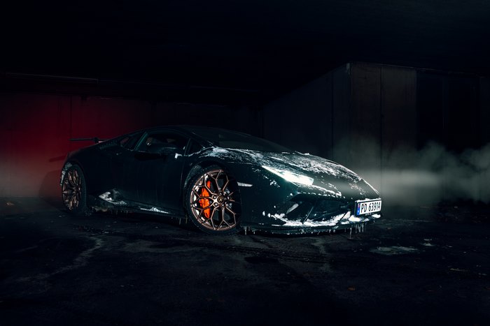 Icy Lamborghini Huracán Performanté in a dark, cold setting