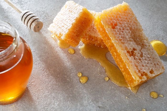 Honeycomb and Honey Jar with Dipper