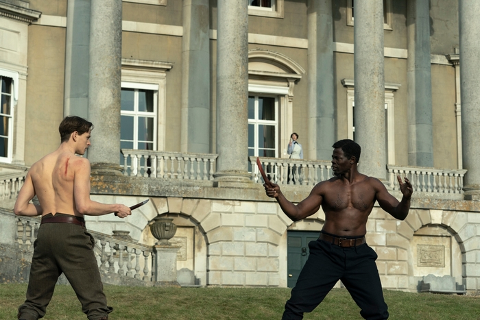 The Kings Man: Djimon Hounsou and Harris Dickinson knife fight
