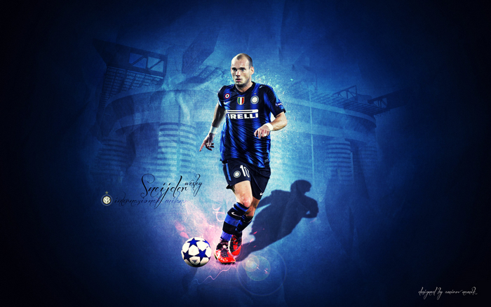 Wesley Sneijder dribbling for Inter Milan