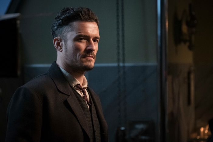 Orlando Bloom as Rycroft Philostrate in Carnival Row