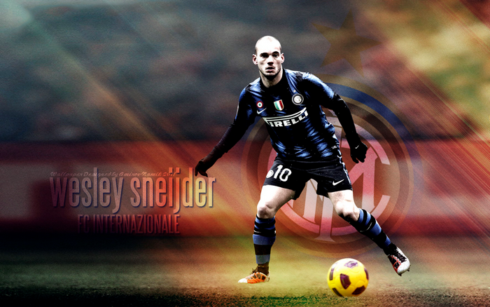 Wesley Sneijder playing for Inter Milan