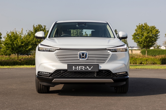 White Honda HR-V e:HEV SUV front view