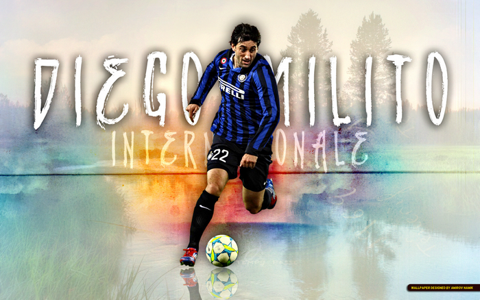 Inter Milan's Diego Milito with football