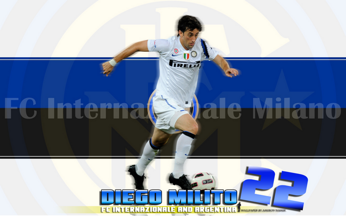 Diego Milito Inter Milan #22 with soccer ball