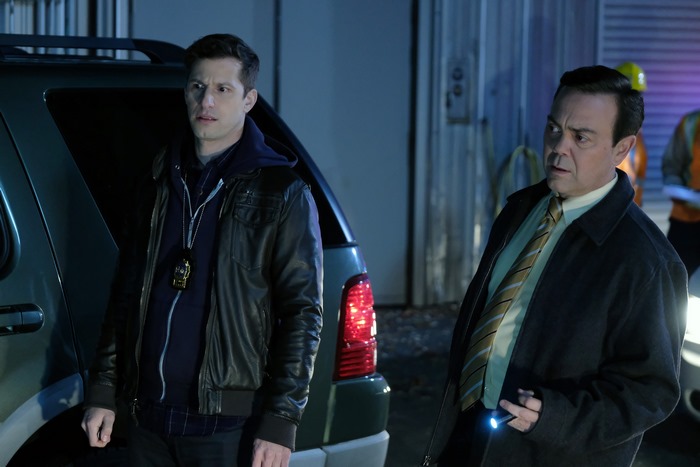 Andy Samberg and Joe Lo Truglio investigating in Brooklyn Nine-Nine