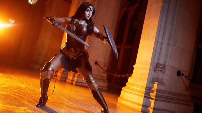 Wonder Woman Cosplay in Dynamic Pose