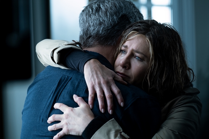 Jennifer Aniston's emotional hug in The Morning Show