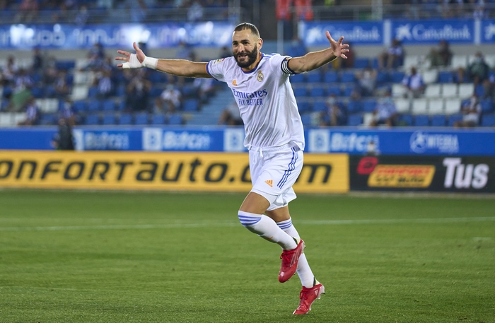 Karim Benzema Celebrates Goal 4K