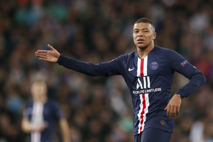 Kylian Mbappé in Paris Saint-Germain Kit