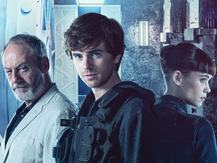Freddie Highmore, Liam Cunningham, Astrid Bergès-Frisbey in The Vault