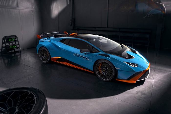 Lamborghini Huracán STO Blue and Orange Supercar 4K