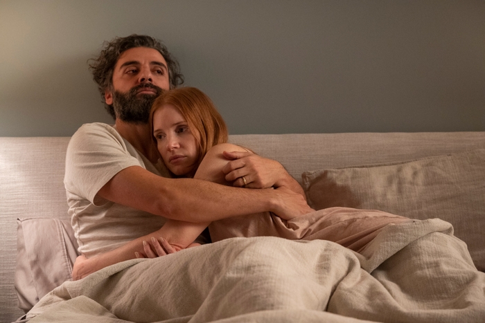 Oscar Isaac and Jessica Chastain embrace in Scenes From A Marriage