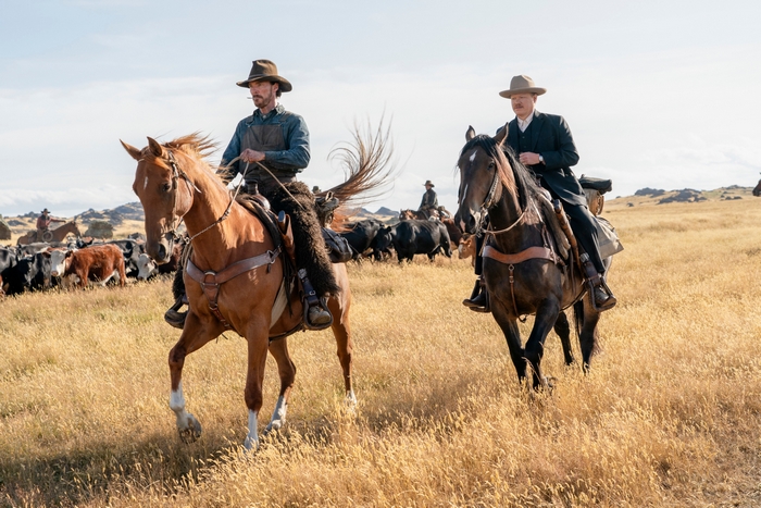 The Power Of The Dog: Benedict Cumberbatch and Jesse Plemons on horseback